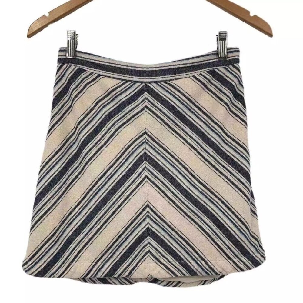 Hollister Women's Mini Skirt Size 0 Chevron Striped Textured Cotton Beige & Blue